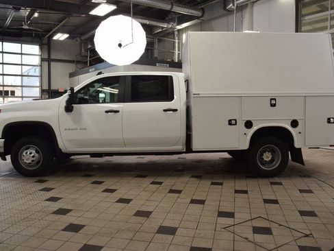 New 2026 Chevrolet Silverado 3500 W/T w/ WT Convenience Package AWD/4WD image 3