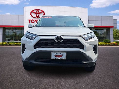 Used 2024 Toyota RAV4 LE AWD/4WD image 2