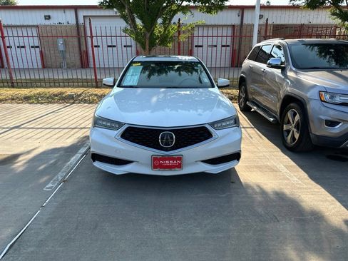 Used 2020 Acura TLX FWD image 2