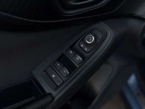 Used 2022 Subaru Crosstrek 2.0i Premium image 23