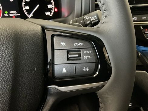 Used 2025 Honda Odyssey Touring image 13