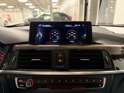 Used 2015 BMW 328i xDrive Sedan AWD/4WD image 12