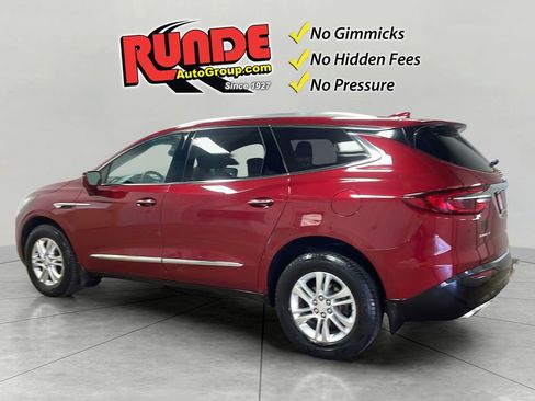 Used 2018 Buick Enclave Essence FWD image 4