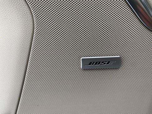 Used 2024 GMC Yukon XL Denali image 17