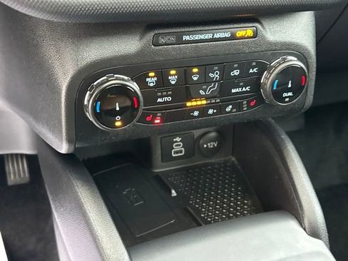 Used 2024 Ford Bronco Sport Outer Banks w/ Tech Package image 22