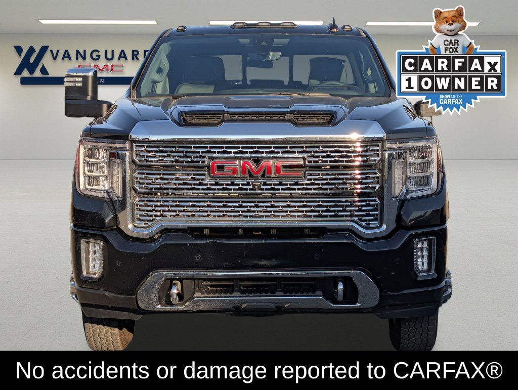 Used 2022 GMC Sierra 3500 Denali w/ Denali Ultimate Package AWD/4WD image 2