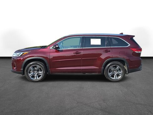 Certified 2019 Toyota Highlander Limited Platinum AWD/4WD image 10