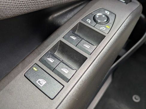 Used 2025 BMW X3 xDrive30i AWD/4WD image 27