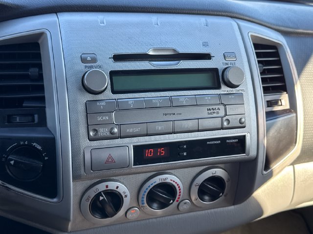 Used 2009 Toyota Tacoma 4x4 Double Cab w/ TRD Sport Pkg image 28