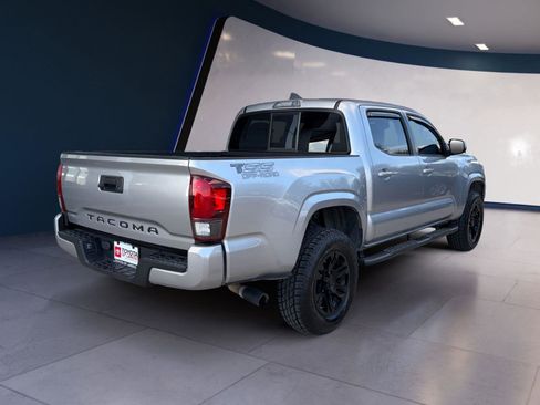 Used 2021 Toyota Tacoma SR image 5