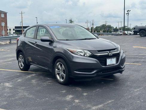 Certified 2018 Honda HR-V LX image 2