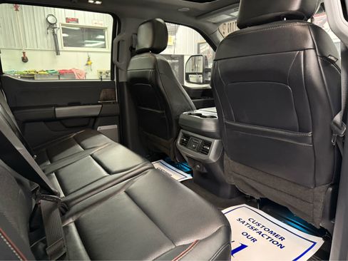 Used 2024 Ford F250 Lariat w/ Lariat Ultimate Package image 45