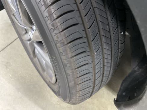 Used 2026 Honda CR-V EX-L image 29