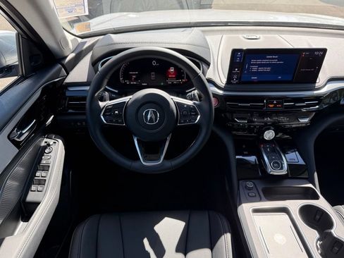Certified 2026 Acura MDX SH-AWD image 4