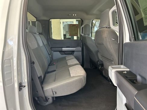 Used 2025 Ford F350 XLT image 28