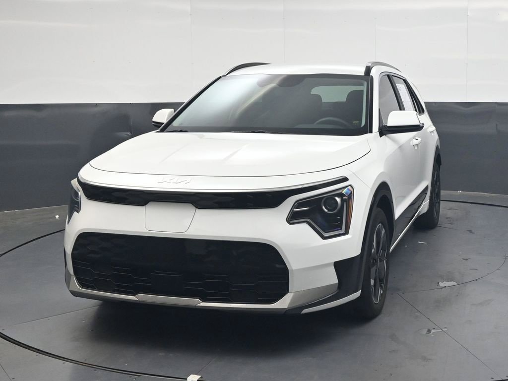 Used 2024 Kia Niro Wind FWD image 12