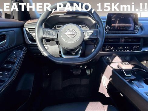 Used 2023 Nissan Rogue SV w/ SV Premium B Package image 5