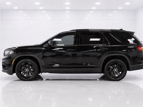 Used 2024 Dodge Durango GT AWD/4WD image 2