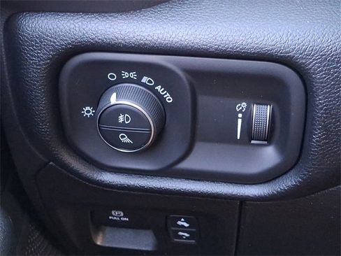 Used 2021 RAM 1500 Big Horn image 24