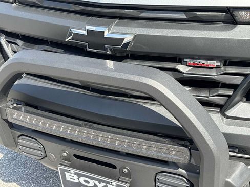 New 2026 Chevrolet Colorado Trail Boss w/ Off-Road Front Bumper Package AWD/4WD image 31