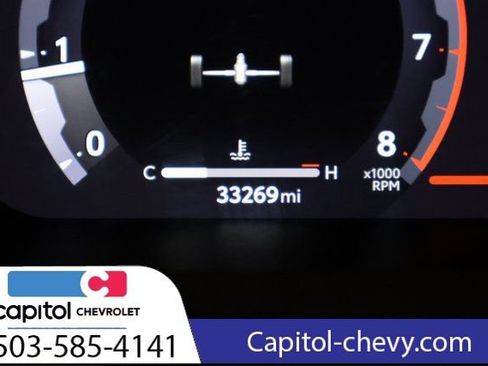 Used 2025 Toyota 4Runner TRD Off-Road Premium AWD/4WD image 16