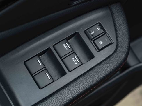 Certified 2025 Honda Ridgeline Black Edition image 39