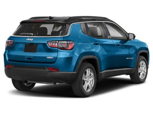 Used 2022 Jeep Compass Limited AWD/4WD image 3