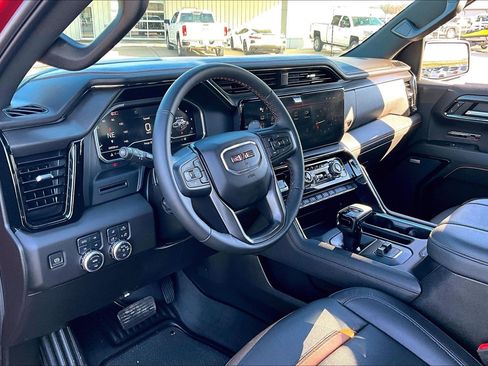 Used 2024 GMC Sierra 1500 AT4 w/ AT4 Premium Package image 13