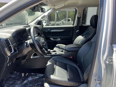 Used 2024 Ford Ranger Lariat w/ Trailer Tow Package AWD/4WD image 16