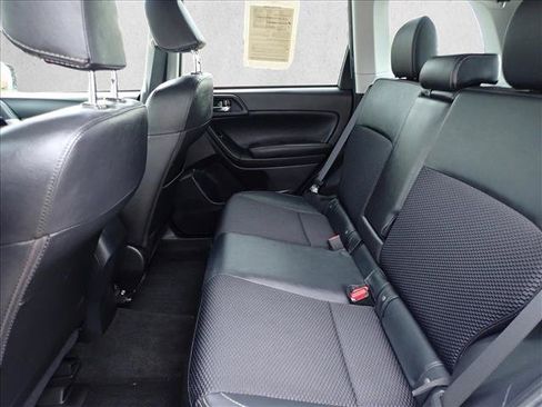 Used 2018 Subaru Forester 2.5i Premium w/ Popular Package #3B AWD/4WD image 9