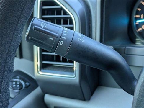 Used 2019 Ford F150 XLT RWD image 8