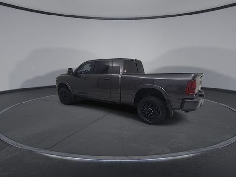 Used 2025 RAM 2500 Limited AWD/4WD image 12