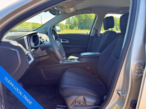 Used 2013 Chevrolet Equinox LS FWD image 2