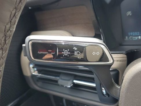 Used 2024 Lincoln Corsair Reserve w/ Equipment Group 201A AWD/4WD image 20