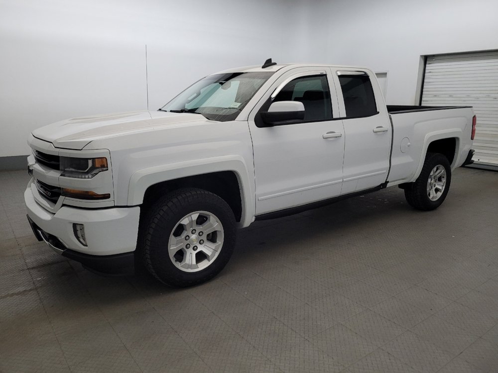 Used 2016 Chevrolet Silverado 1500 LT w/ All Star Edition AWD/4WD image 2