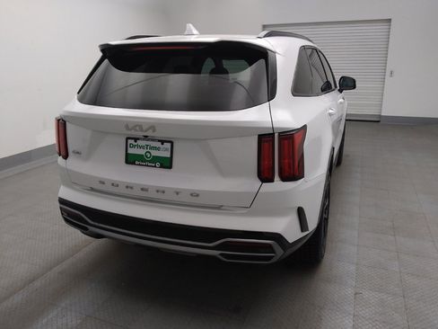 Used 2022 Kia Sorento SX image 7