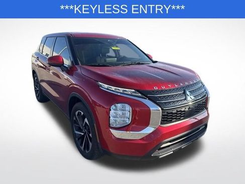 Used 2022 Mitsubishi Outlander ES FWD image 7