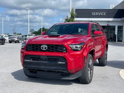 Used 2025 Toyota 4Runner TRD Sport AWD/4WD image 3