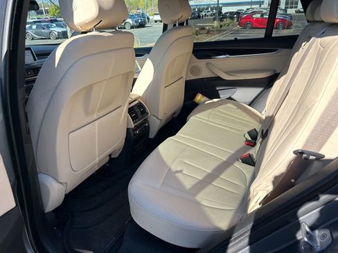 Used 2018 BMW X5 xDrive35i AWD/4WD image 9