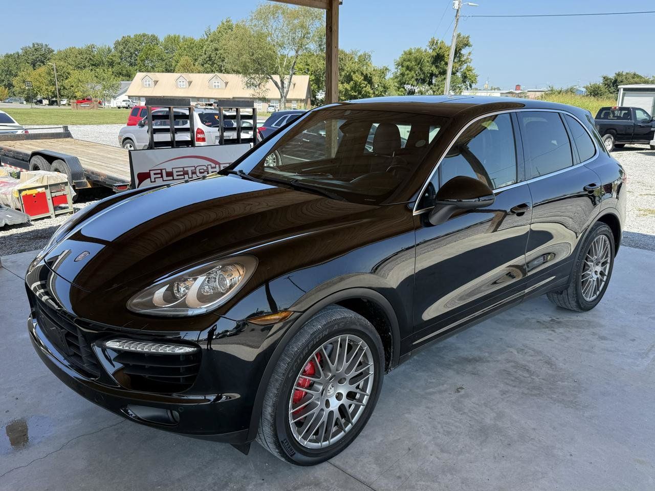 Used 2011 Porsche Cayenne Turbo AWD/4WD image 5