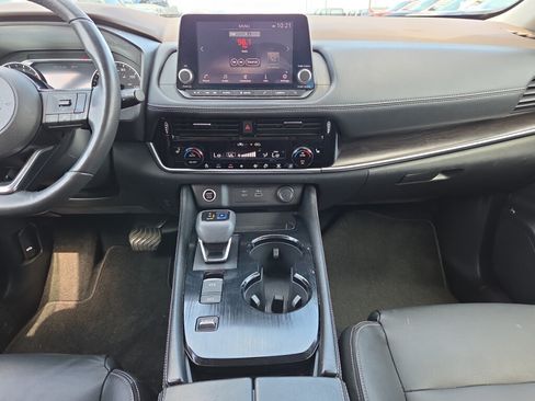 Used 2021 Nissan Rogue SL FWD image 23