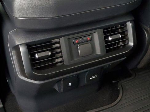 Certified 2022 Ford F150 Raptor w/ Equipment Group 801A High image 35