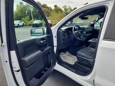 Certified 2023 Chevrolet Silverado 1500 Custom image 10