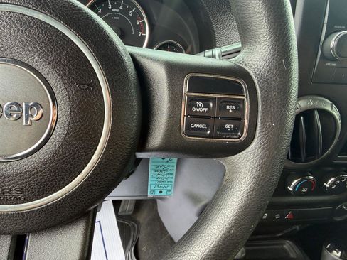 Used 2011 Jeep Wrangler Sport image 12