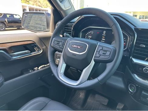 New 2026 GMC Sierra 1500 Elevation AWD/4WD image 7