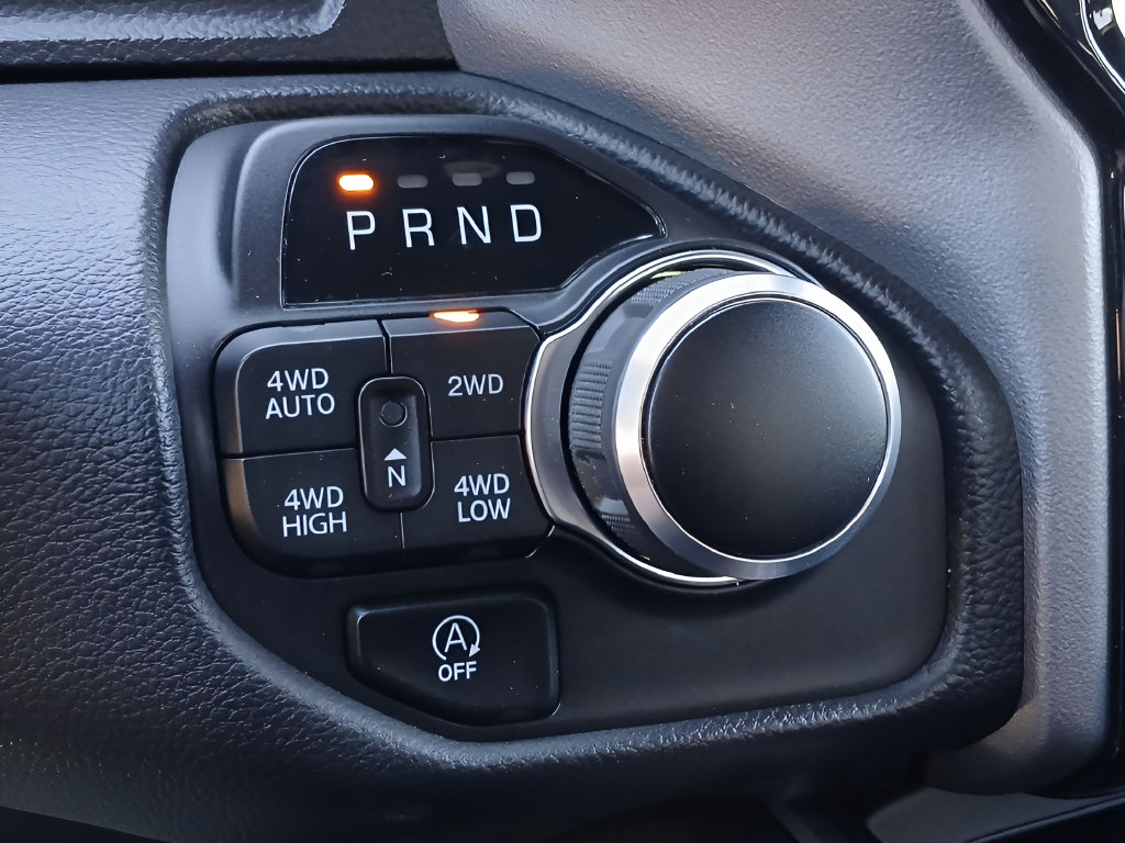 Used 2024 RAM 1500 Big Horn AWD/4WD image 14