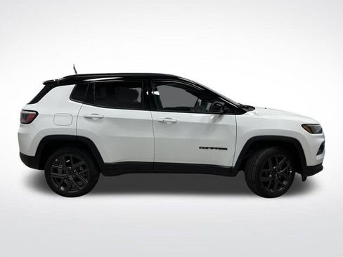 New 2026 Jeep Compass Limited image 2