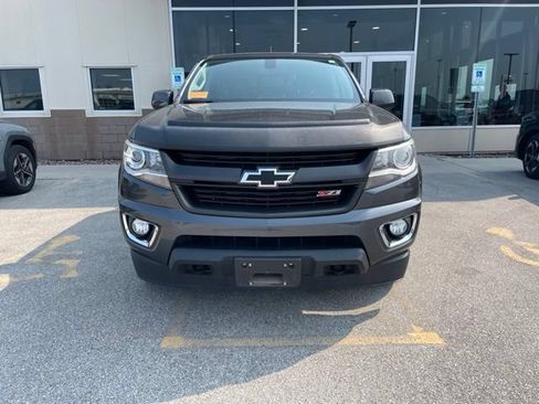 Used 2016 Chevrolet Colorado Z71 AWD/4WD image 2
