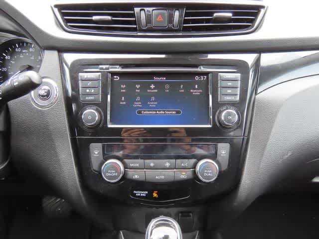 Used 2021 Nissan Rogue Sport SV AWD/4WD image 19