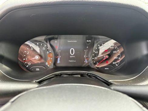 Used 2024 Jeep Compass Latitude w/ Convenience Group AWD/4WD image 14